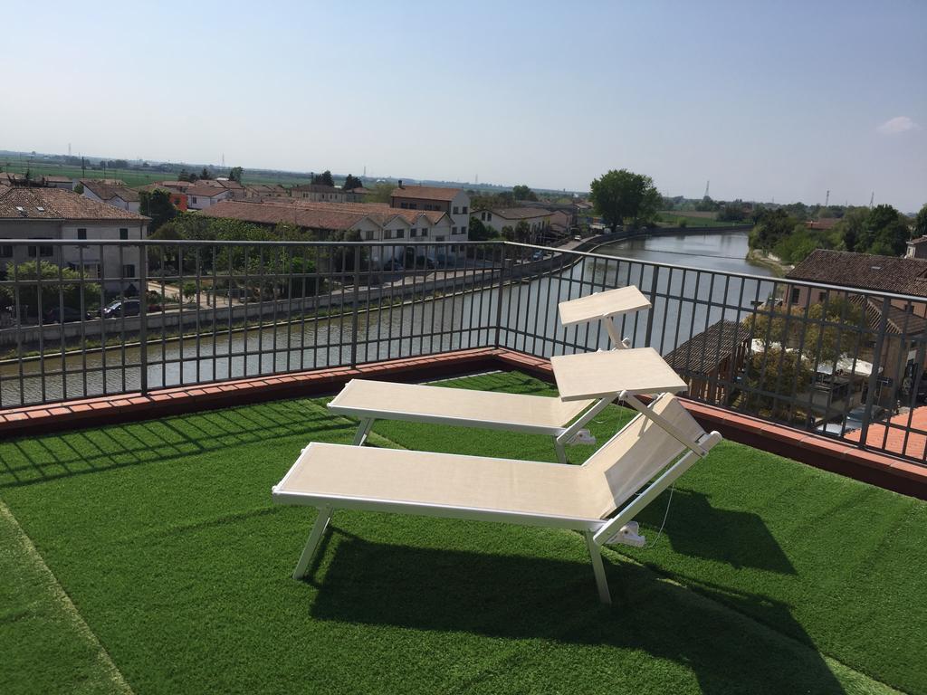 Palazzo Spada - Attico Con Terrazza Vista Fiume In Centro Codigoro Εξωτερικό φωτογραφία